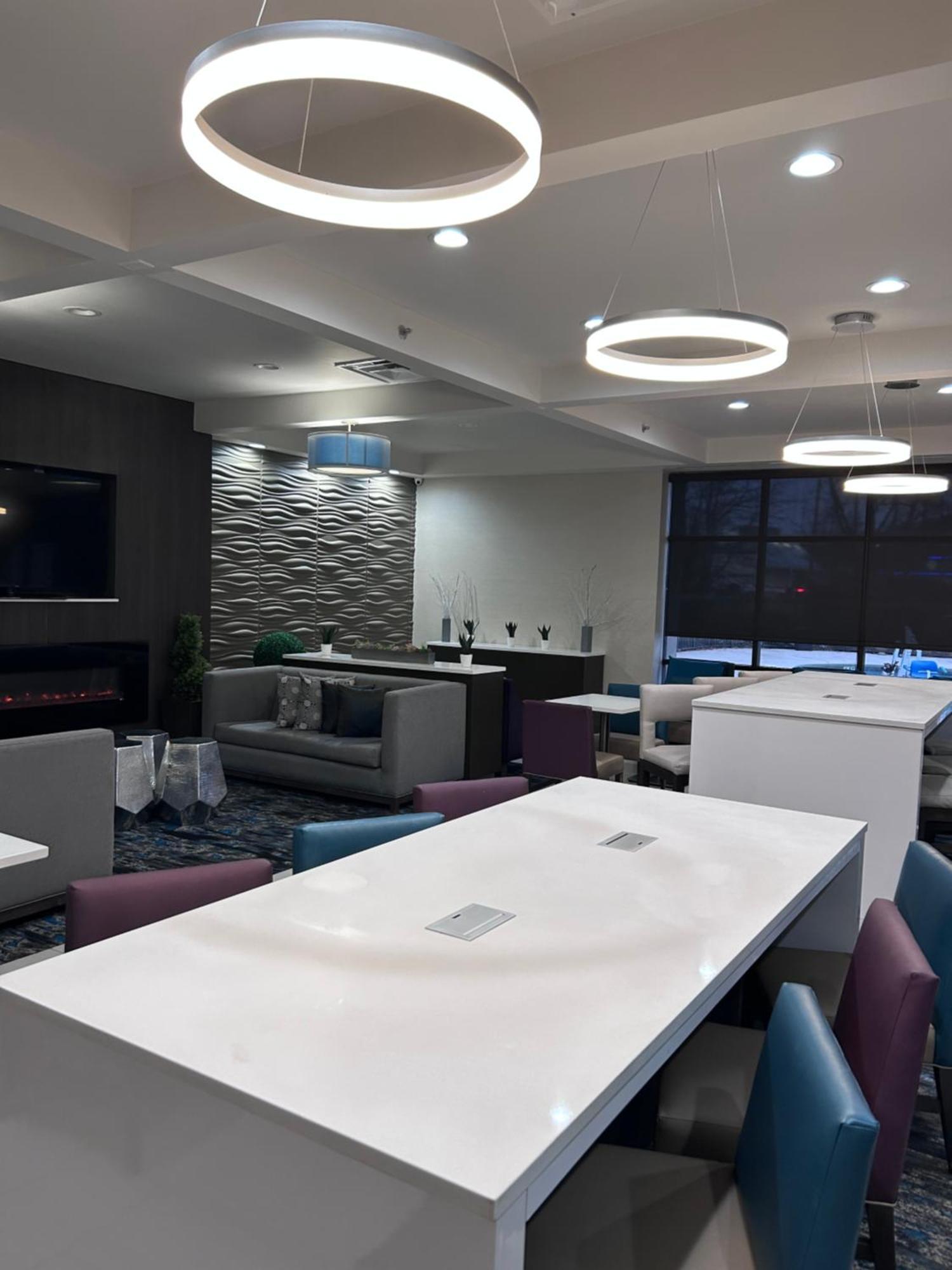 La Quinta Inn By Wyndham Columbia Se Fort Jackson Екстериор снимка