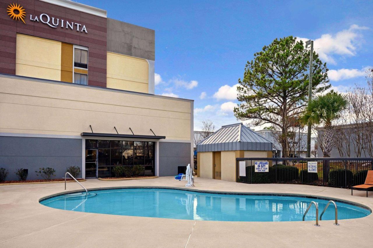 La Quinta Inn By Wyndham Columbia Se Fort Jackson Екстериор снимка